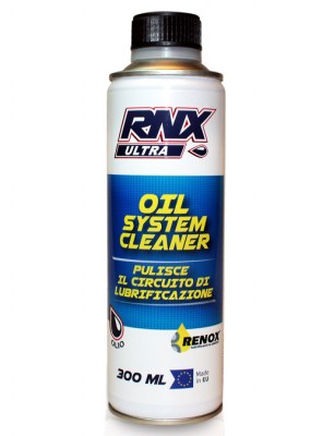 L'addtivo RNX Ultra Oil System Cleaner pulisce il circuito di lubrificazione